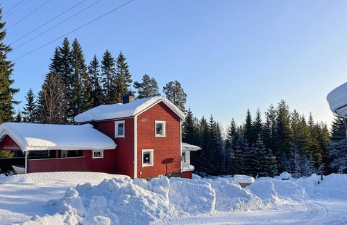Fransta House | Cottage for nature lovers and anglers