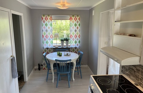Oskarshamn House | Cozy cottage located 300 meters from a bay outside Oskarshamn I SE05052