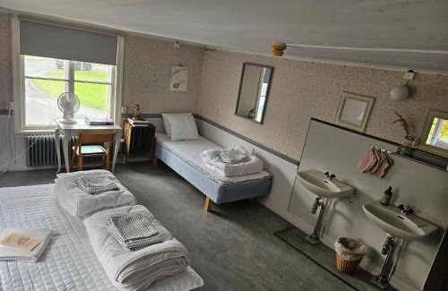 Mariefred Hostel | Djurgårdsportens vandrarhem