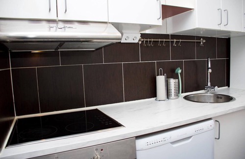 Oster Apartment | Entire Apartment Malmö-2Bedrooms-Tv Lounge-Balcony