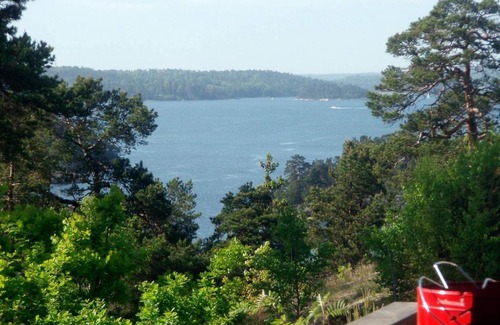 Dalaro House | Four-Bedroom Holiday home in Dalarö