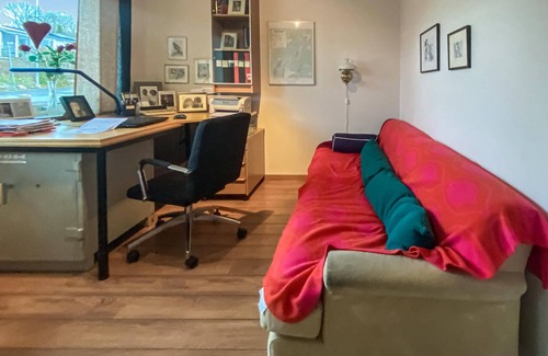 Orby House | Great spacious cottage with sauna and panoramic view of the lake.
