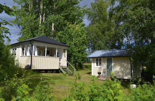 Bonassund Cabin | Guesthouse on an Island