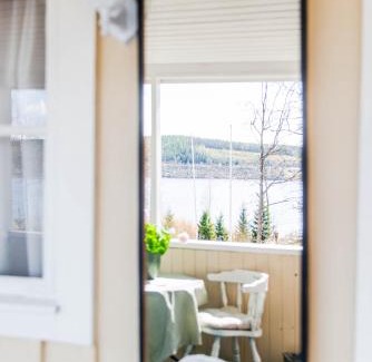 Bonassund Cabin | Guesthouse on an Island