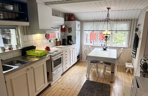 Borgholm House | Holiday home in Borgholm near the beach | SE04004