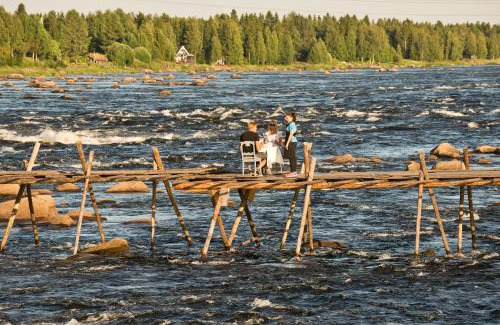 Haparanda House | Kukkolaforsen Turist & Konferens