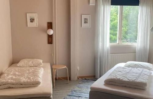 Hamburgsund Hostel | Kustnära Vandrarhem - Hostel