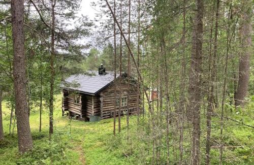 Vuollerim Ski Chalet | Lakeside wilderness cabin