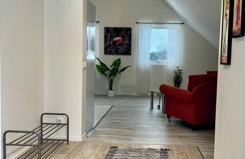 Soderkoping Apartment | Lev det Enkla Livet i Detta Fridfulla och Centralt Belägna Boende i Söderköping