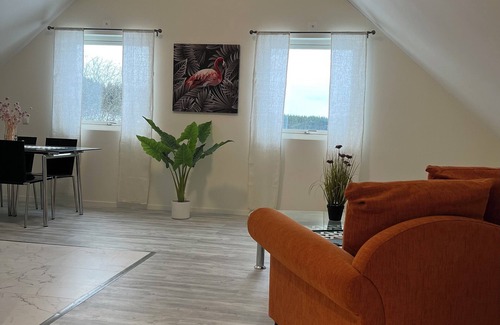 Soderkoping Apartment | Lev det Enkla Livet i Detta Fridfulla och Centralt Belägna Boende i Söderköping