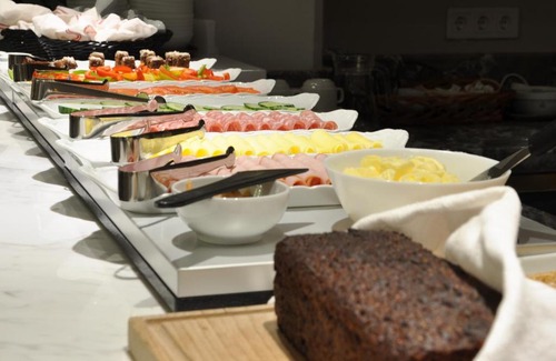 Vallingby Hotel | Livington Hotel