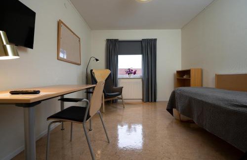 Centrum Hostel | Logi Tuppen, Vandrarhem - Oskarshamns folkhögskola