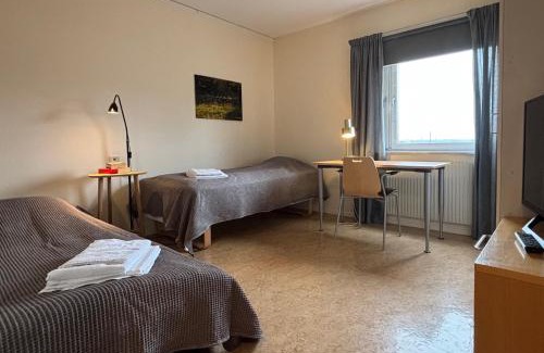 Centrum Hostel | Logi Tuppen, Vandrarhem - Oskarshamns folkhögskola