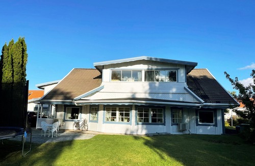 Motala House | Luxury house in Motala with heated pool | SE10014