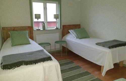 Fora Hostel | Marsjö Gård Bo & Yoga vandrarhem