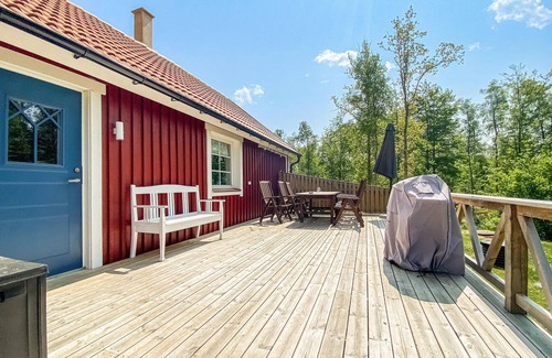 Knared House | Nice home in Kåphult with kitchen