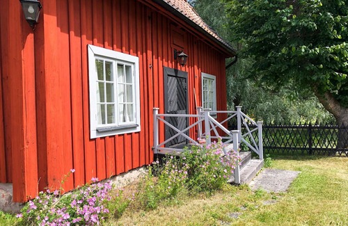 Mantorp House | Nice home in Mantorp with WiFi