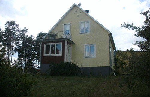 Ruda House | Quietly located cozy vacation home with a view, sauna and wood-burning stove