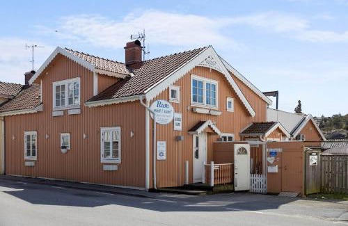 Grebbestad Hostel | Rum mitt stan