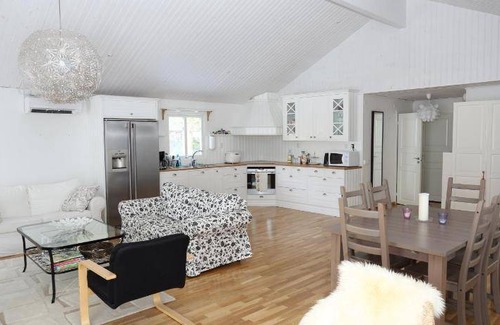 Yngsjo House | 120 m² House ∙ 4 bedrooms ∙ 8 guests