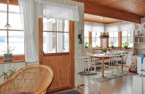 Kristinehamn House | 70 m² House ∙ 4 bedrooms ∙ 6 guests