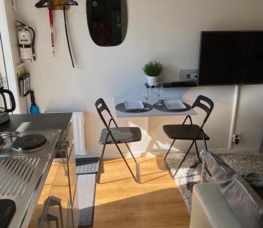 Orgryte-Harlanda Apartment | Studio 51 Örgryte