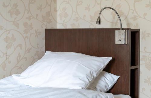 Stromsund Hostel | Tullingsåsgården Strömsunds vandrarhem