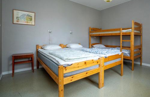 Stromsund Hostel | Tullingsåsgården Strömsunds vandrarhem