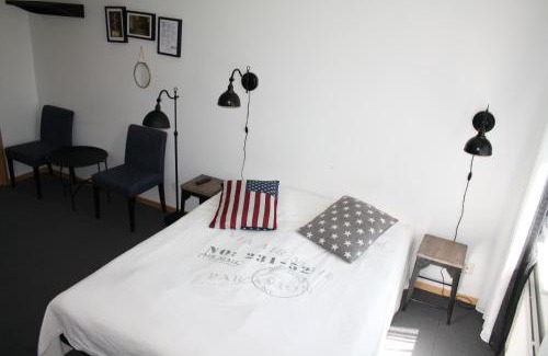 Vibble Hostel | Uncle Joe's