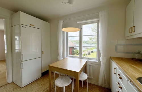 Hamburgsund Ski Chalet | Unique beach villa with own jetty in Hamburgsund | SE09068