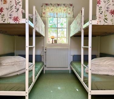 Linkoping Hostel | Valla Vandrarhem