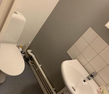 Byjorden-Nibbles- Backe Hostel | Vandrarhem Köping
