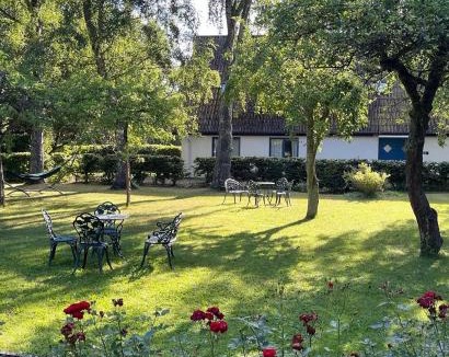 Klagstorp Bed & Breakfast | Äspögården Bed & Breakfast