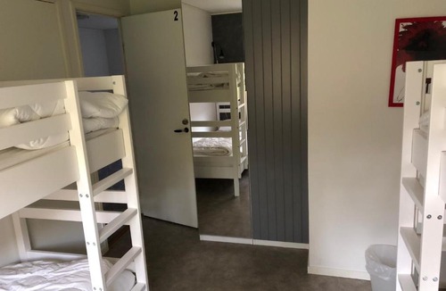 Aspet Hostel | ÅhusGården Vandrarhem