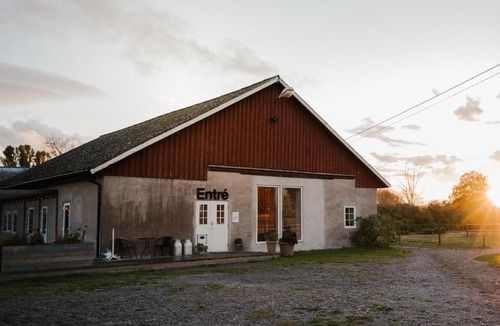 Stora Fro Bed & Breakfast | Ölands Yoga Studio & Islandshästar, Stugor & Rum