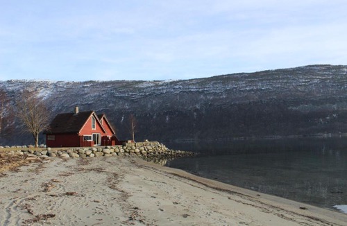 Hjelmeland House | Østerhus Fjord cabins 575