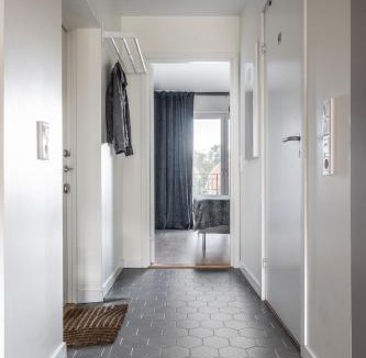 Appelviken Apartment | 1-Bed Apt Sleeps 4 10m metro to Stockholm Centre