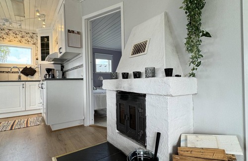 Sjotorp House | 1 bedroom accommodation in Sjötorp