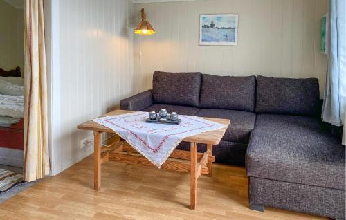 Torjulvagen House | 1 Bedroom Amazing Home In Tingvoll