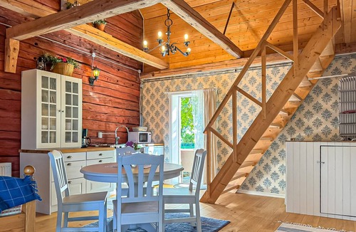 Odeshog House | 1 bedroom amazing home in ödeshög