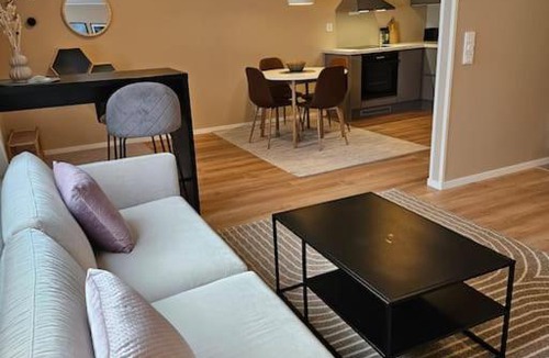 Tromso Apartment | 1 bedroom apt with parking