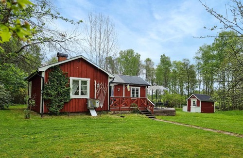 Tvarred House | 1 Bedroom Awesome Home In Tvärred