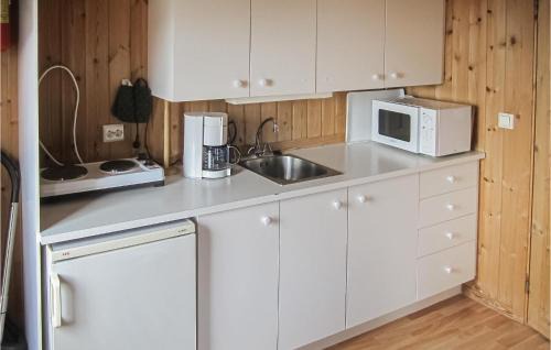 Spangereid House | 1 Bedroom Awesome Home In Spangereid