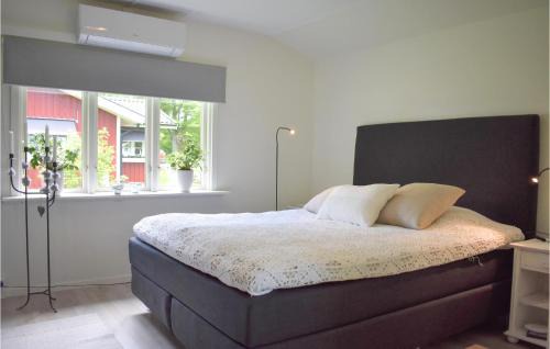 Falkvik House | 1 Bedroom Awesome Home In Sölvesborg