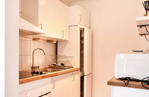 Glemminge Apartment | 1 bedroom awesome apartment in Glemmingebro