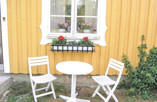 Stromsnasbruk House | 1 bedroom awesome home in Strömsnäsbruk