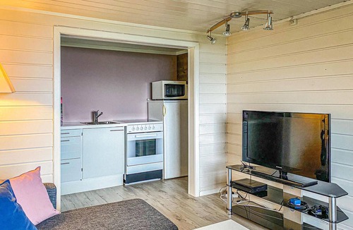 Gjemnes Municipality Apartment | 1 bedroom beach front apartment in øydegard