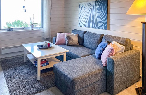Gjemnes Municipality Apartment | 1 bedroom beach front apartment in øydegard