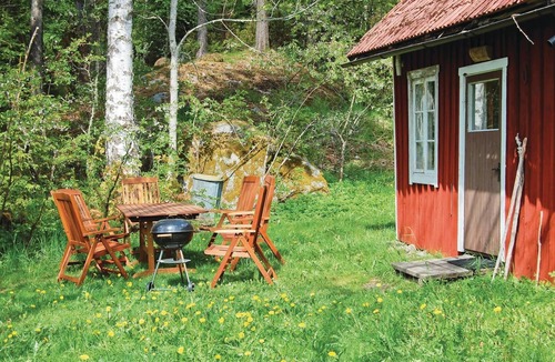 Molltorp House | 1 bedroom beautiful home in Karlsborg