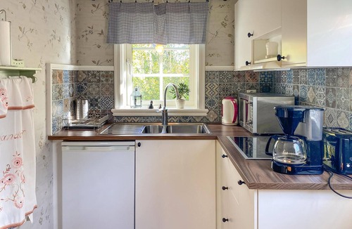 Farjestaden House | 1 bedroom beautiful home in Runsten